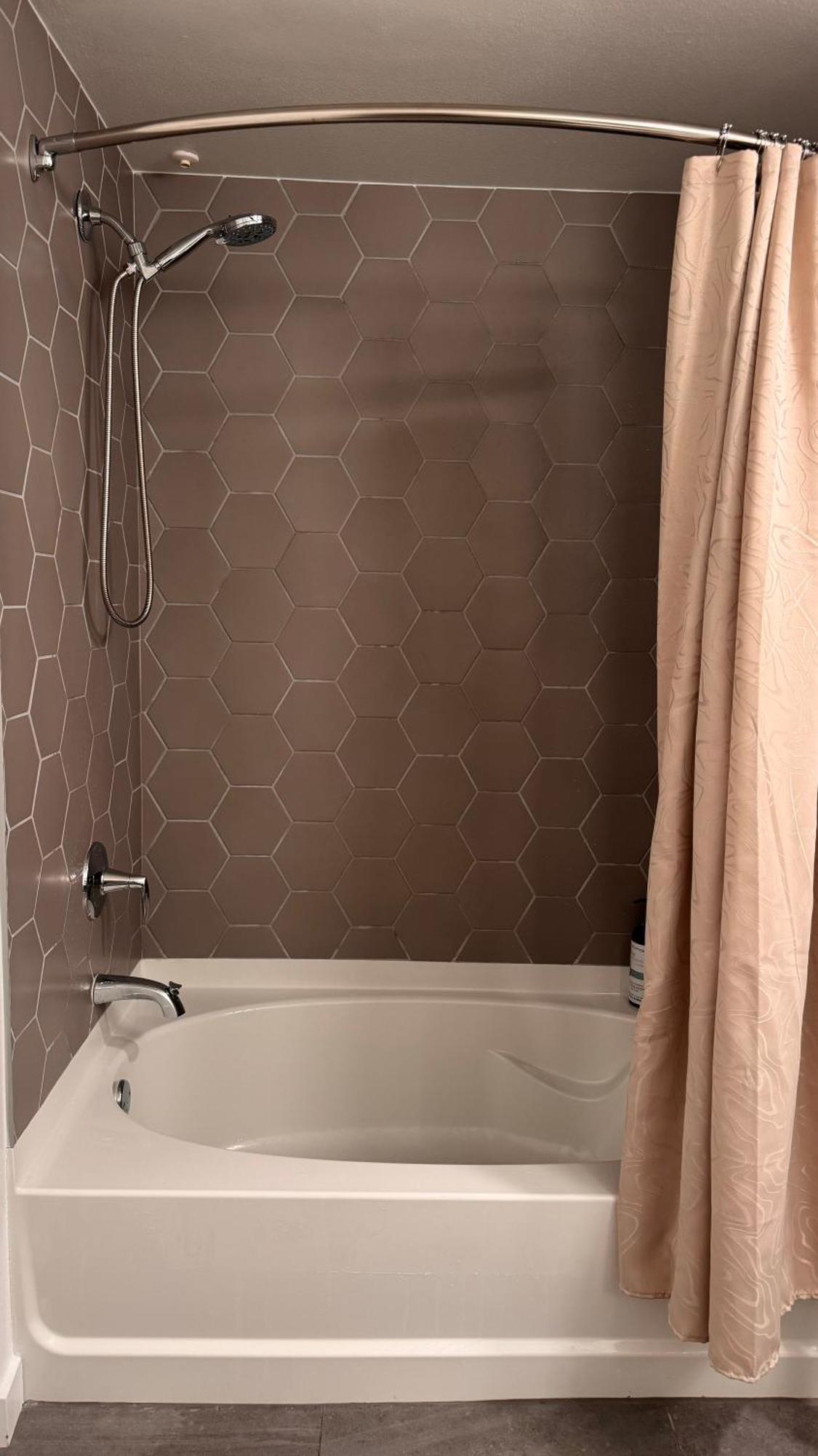 Wallace Luxurious Appart hôtel